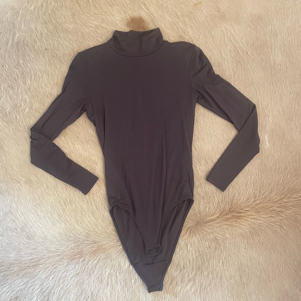 Everlane Bodysuit